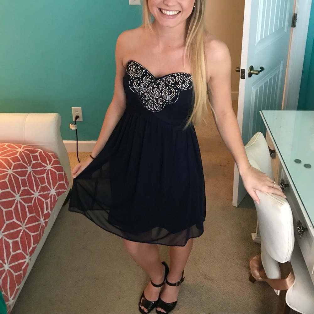 Navy formal/homecoming dress! Beautiful beading!